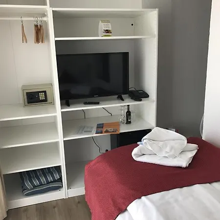 酒店 Ostseehotel 3*