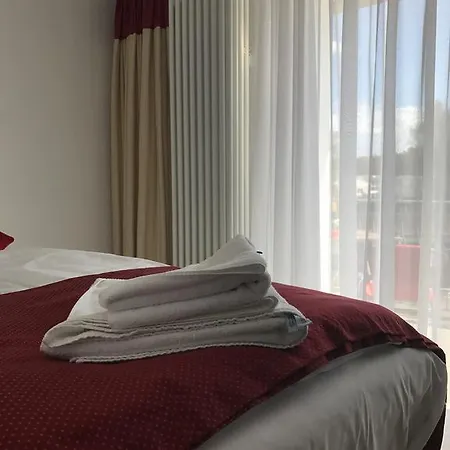 酒店 Ostseehotel 3*